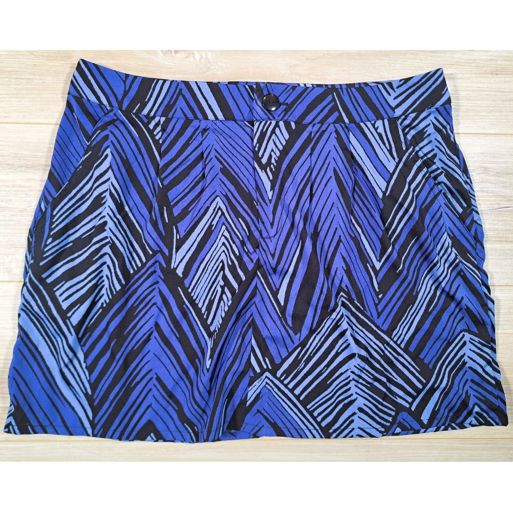 Gap Blue Black Geometric Chevron Mini Skirt Pockets Size 12R Fall‎ 2011